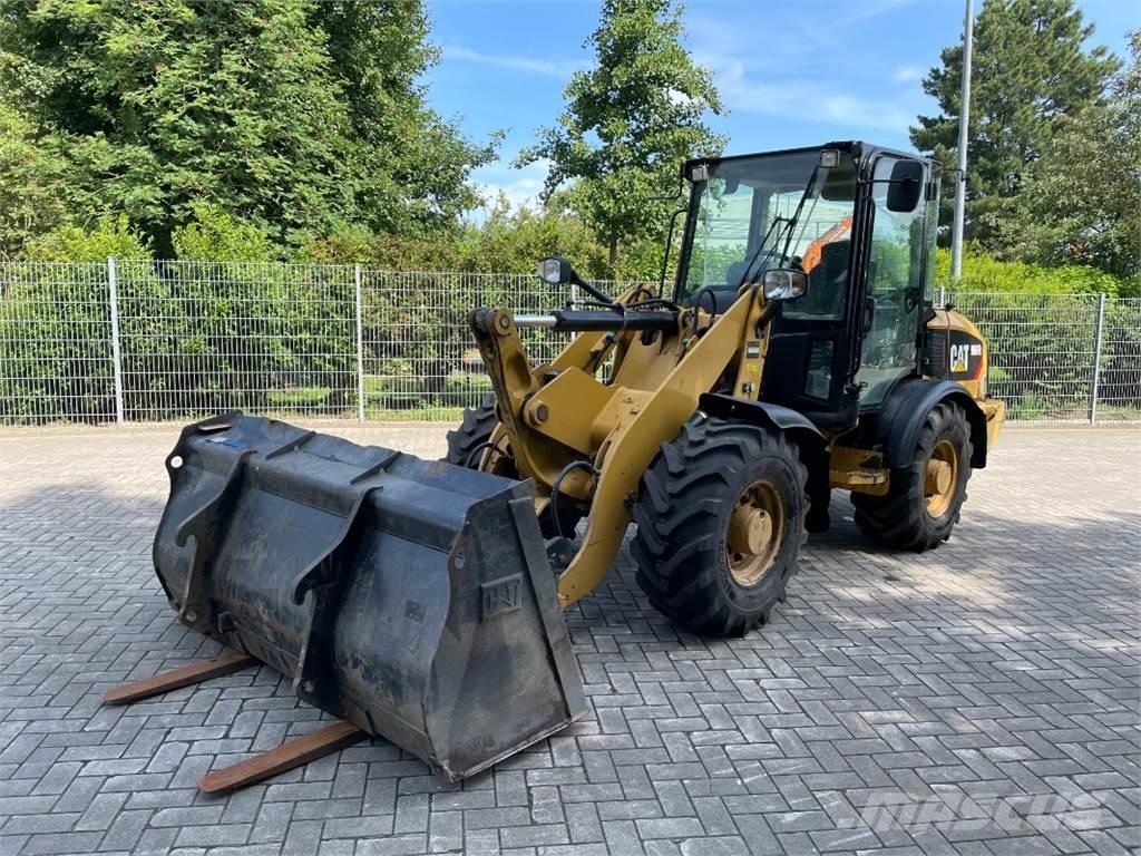 CAT 906H2 Tekerlekli yükleyiciler
