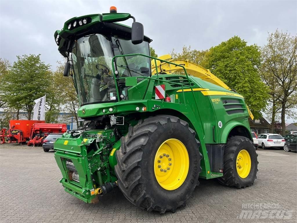 John Deere 8500 Silaj makinasi