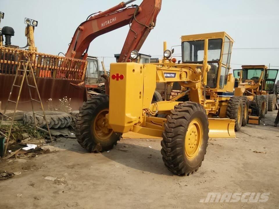Komatsu GD 623 Greyderler