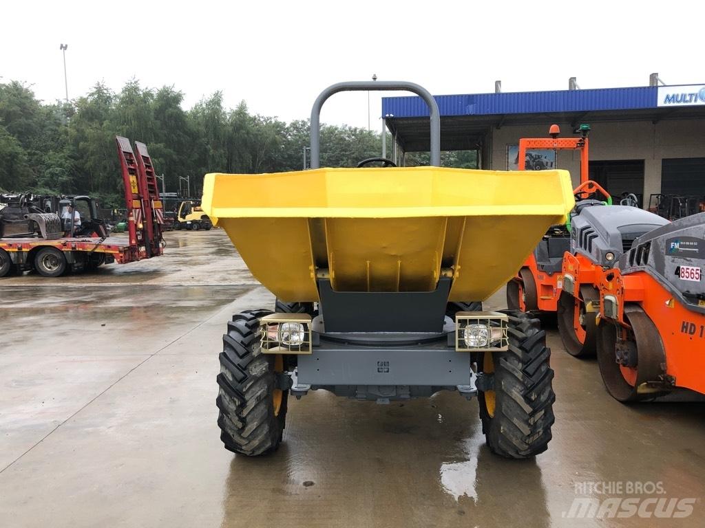 JCB 3TSTM Belden kirma kamyonlar