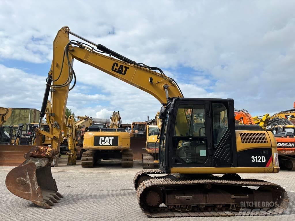 CAT 312 D L Paletli ekskavatörler