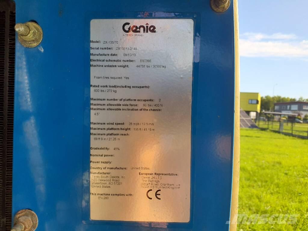 Genie ZX 135/70 Körüklü personel platformları