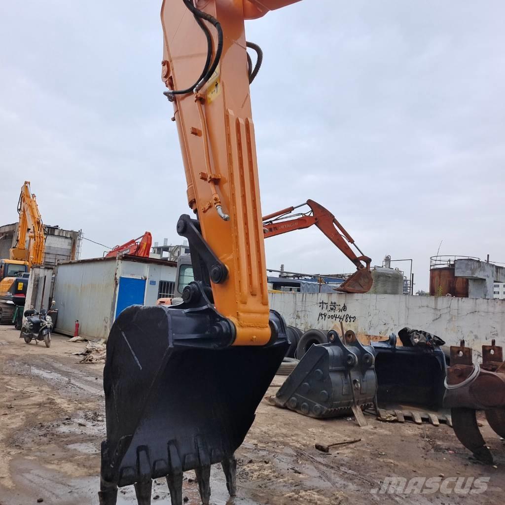 Hyundai 220 LC-9 Paletli ekskavatörler