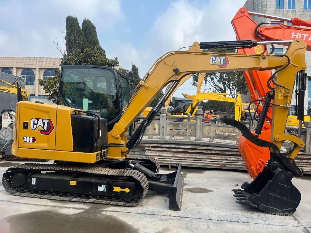 CAT 306 Mini ekskavatörler, 7 tona dek