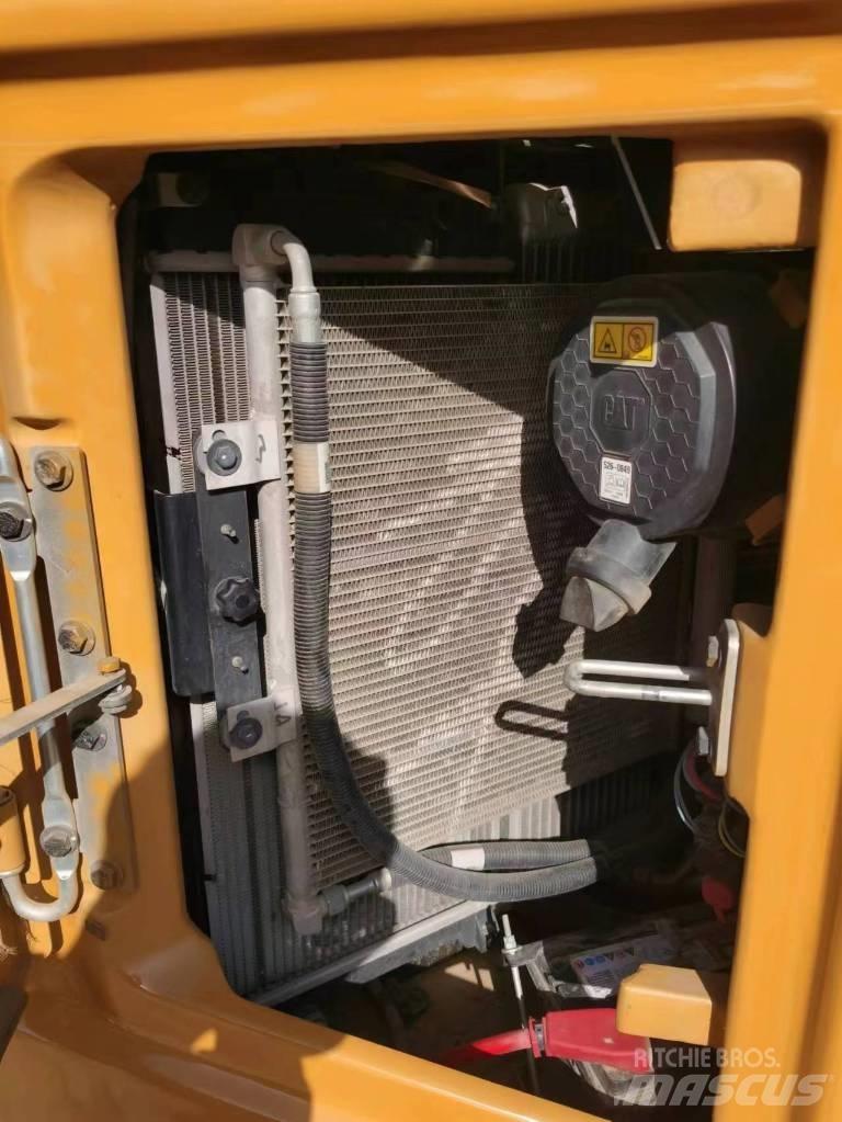 CAT 306 Mini ekskavatörler, 7 tona dek