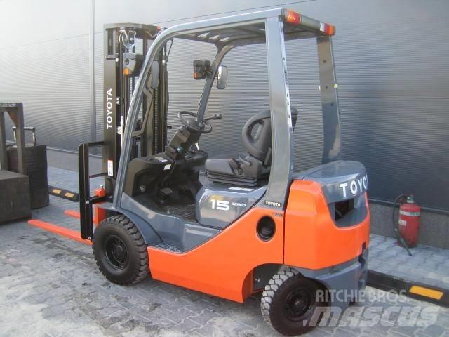 TOYOTA 028FGF15 LPG'li forkliftler