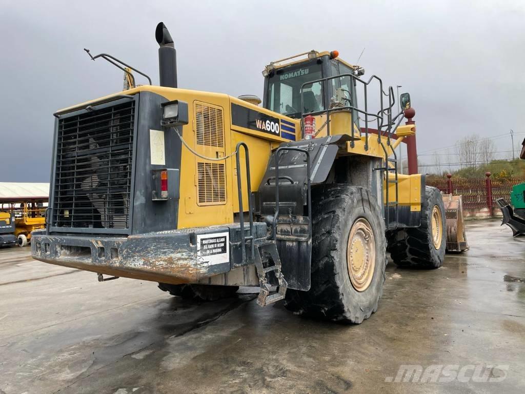 Komatsu WA 600-6 Tekerlekli yükleyiciler