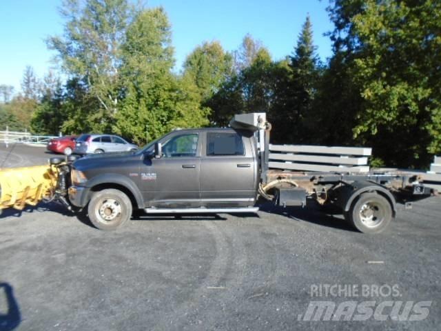 Dodge Ram 4500 HD Kar küreme biçaklari