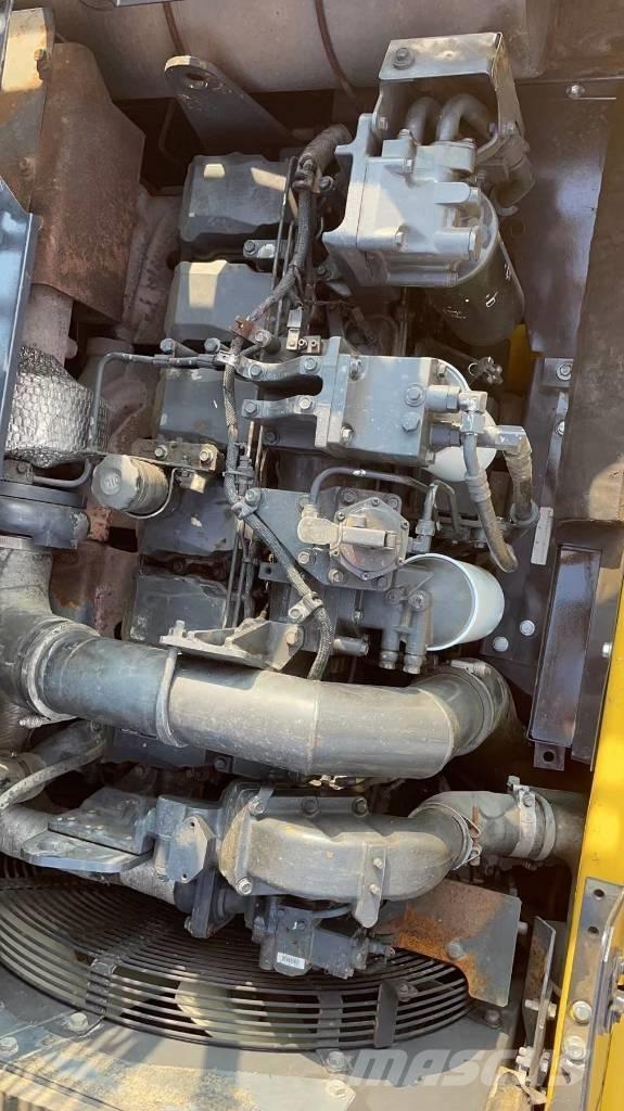 Komatsu PC 400 LC-8 Paletli ekskavatörler