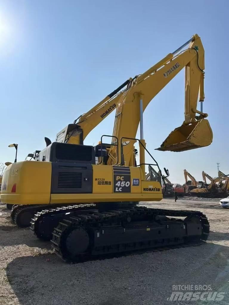 Komatsu 450LC-8 Paletli ekskavatörler