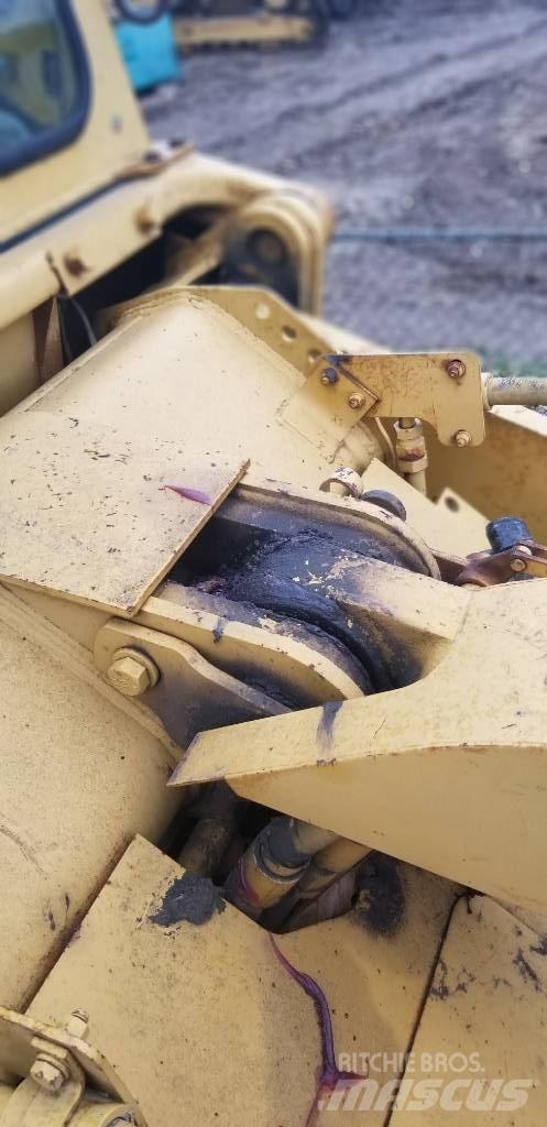 CAT 953 Paletli yükleyiciler