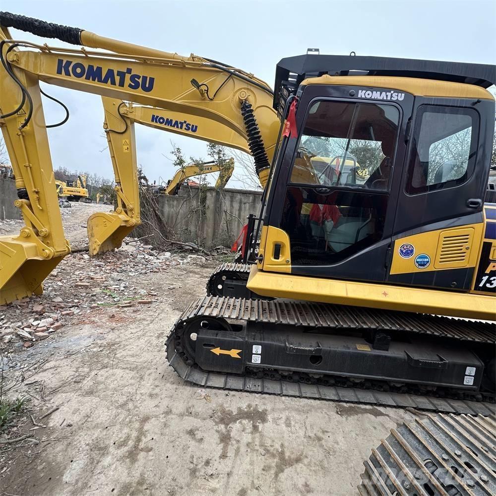 Komatsu PC 130-7 Paletli ekskavatörler