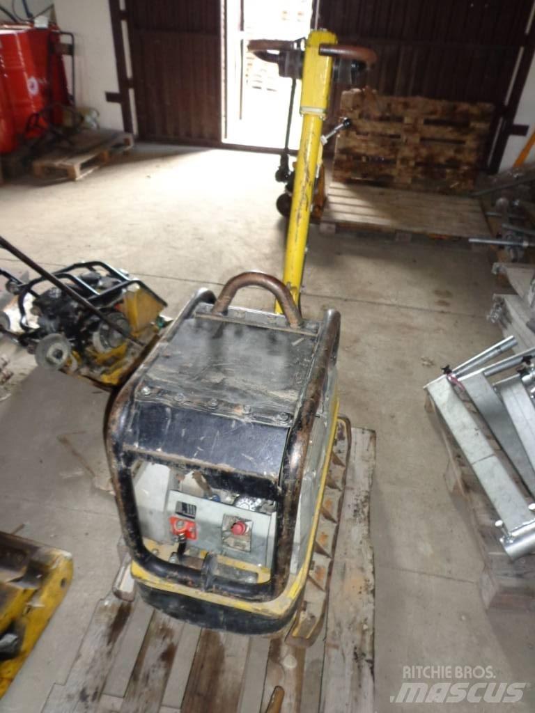 Wacker DPU4045H Kompaktörler