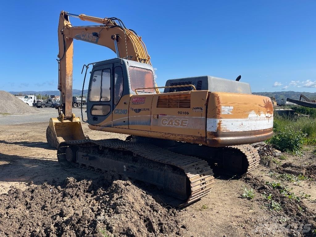 CASE CX 240 Paletli ekskavatörler