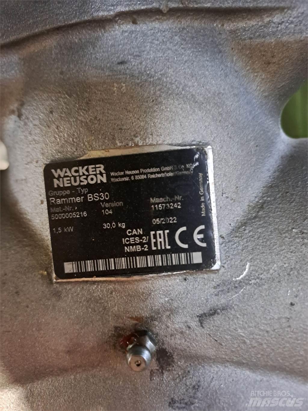 Wacker Neuson BS30 Sıkıştırma tokmakları
