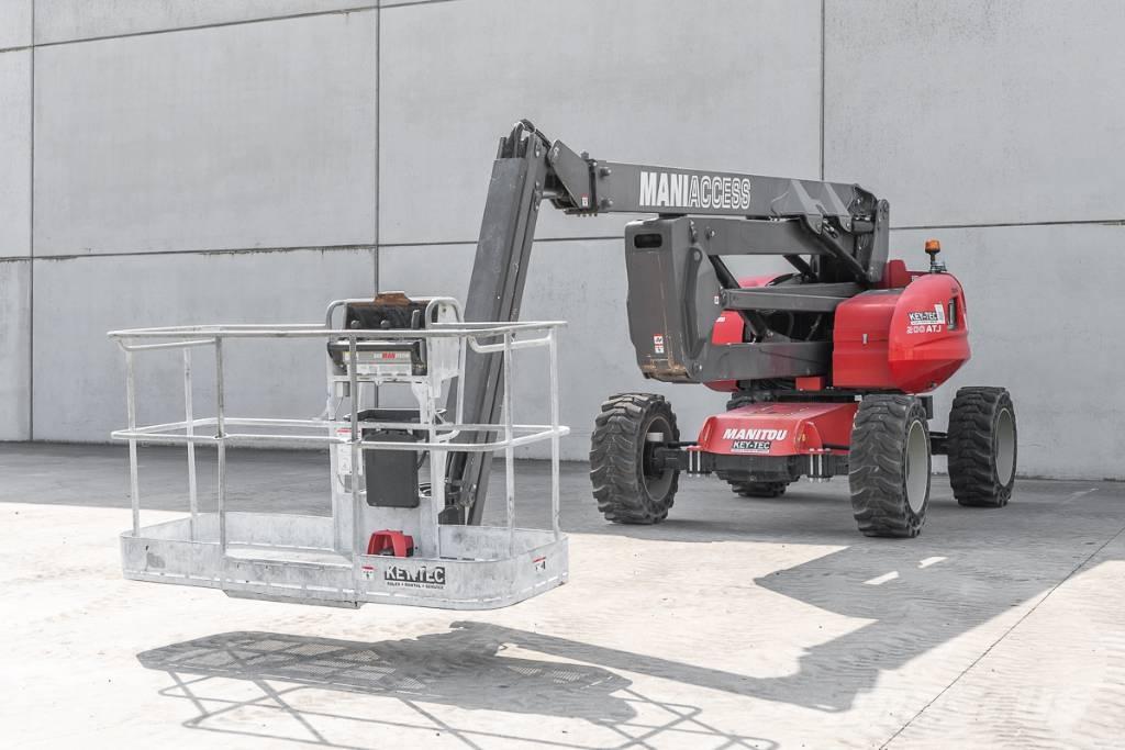 Manitou 200 ATJ Körüklü personel platformları