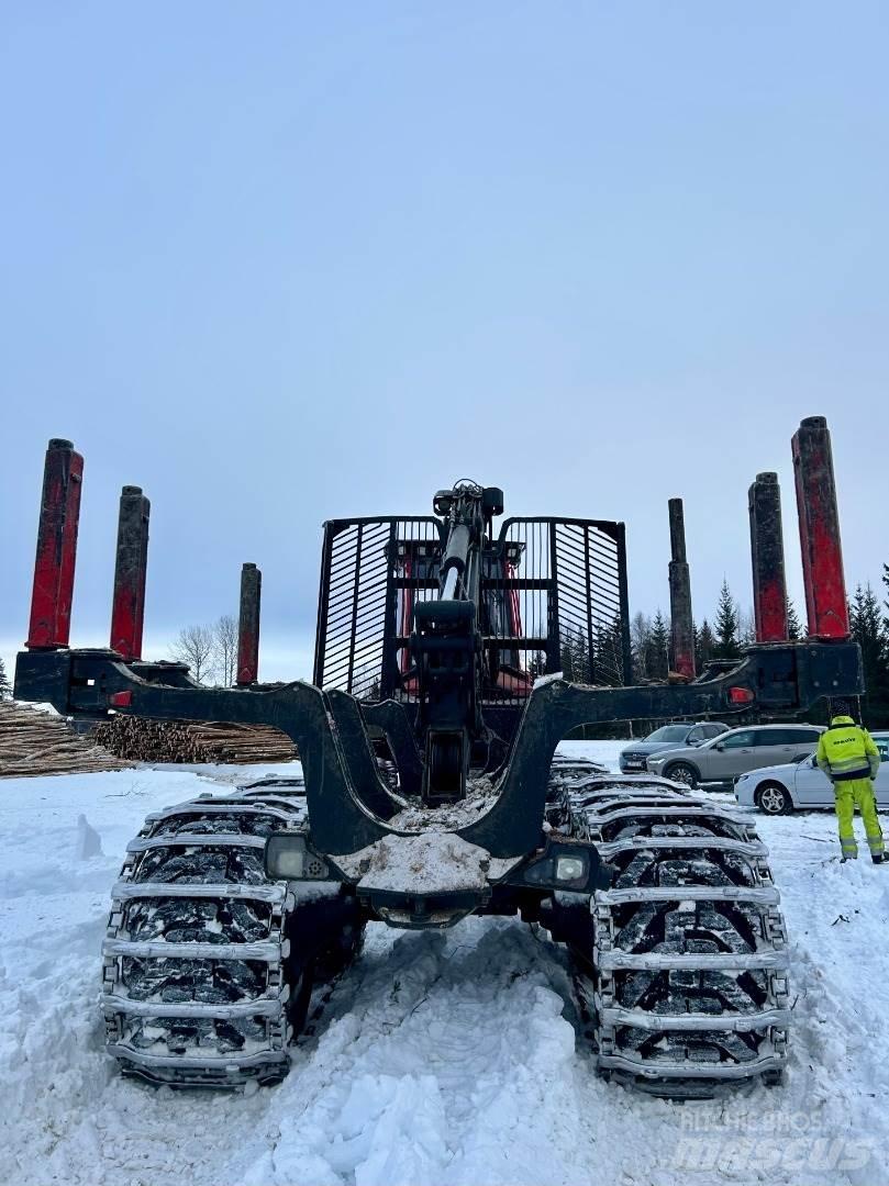Komatsu 855 Tomruk yükleyici traktörler