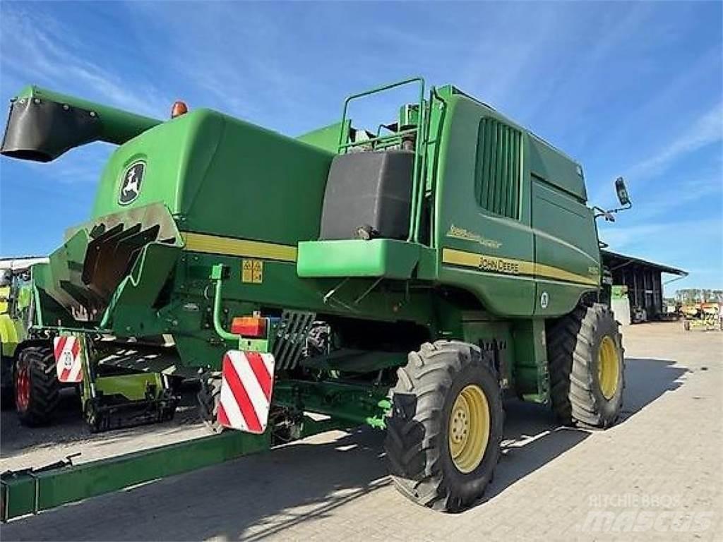 John Deere W550 Biçerdöverler