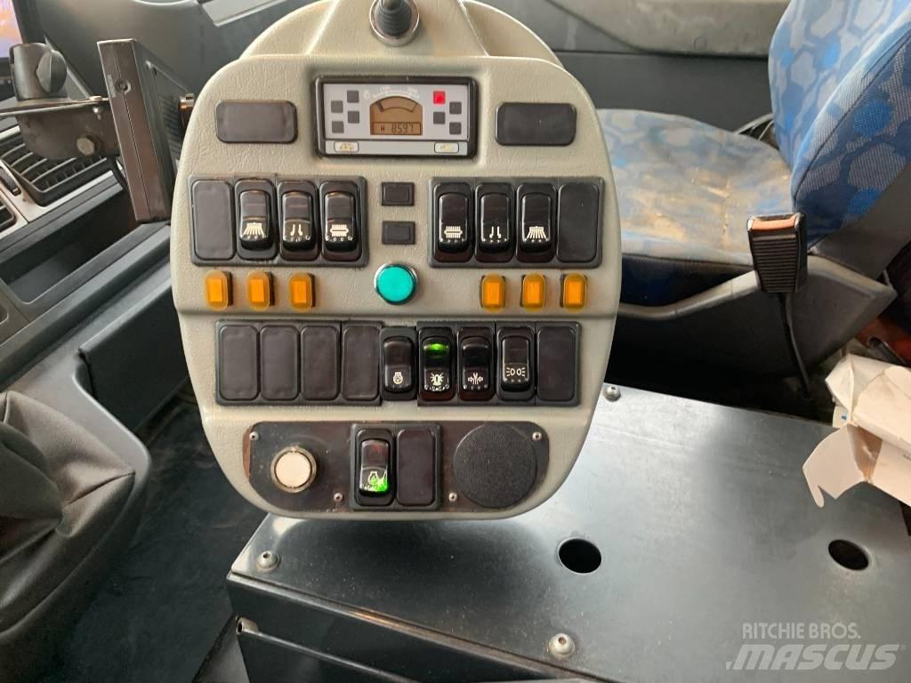 Iveco 150E 22 Cadde süpürücüler
