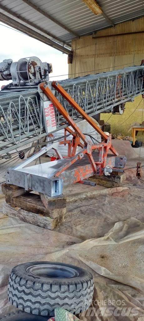 Cinomatic E 2000 Kule vinçler