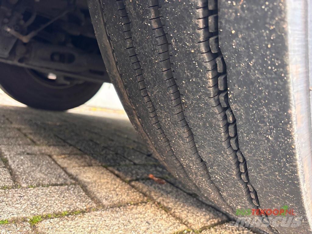 Setra S 415GT-HD Yolcu otobüsleri