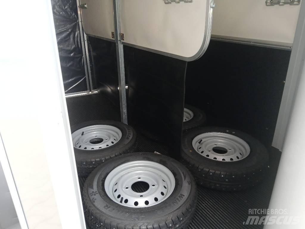  Ifor-Williams HB506 Hayvan nakil römorklari