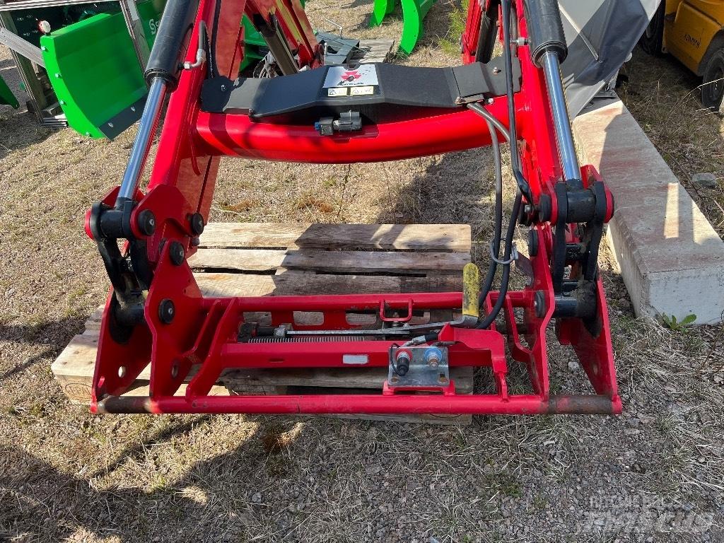 Massey Ferguson 945 Ön yükleyici ve kazicilar