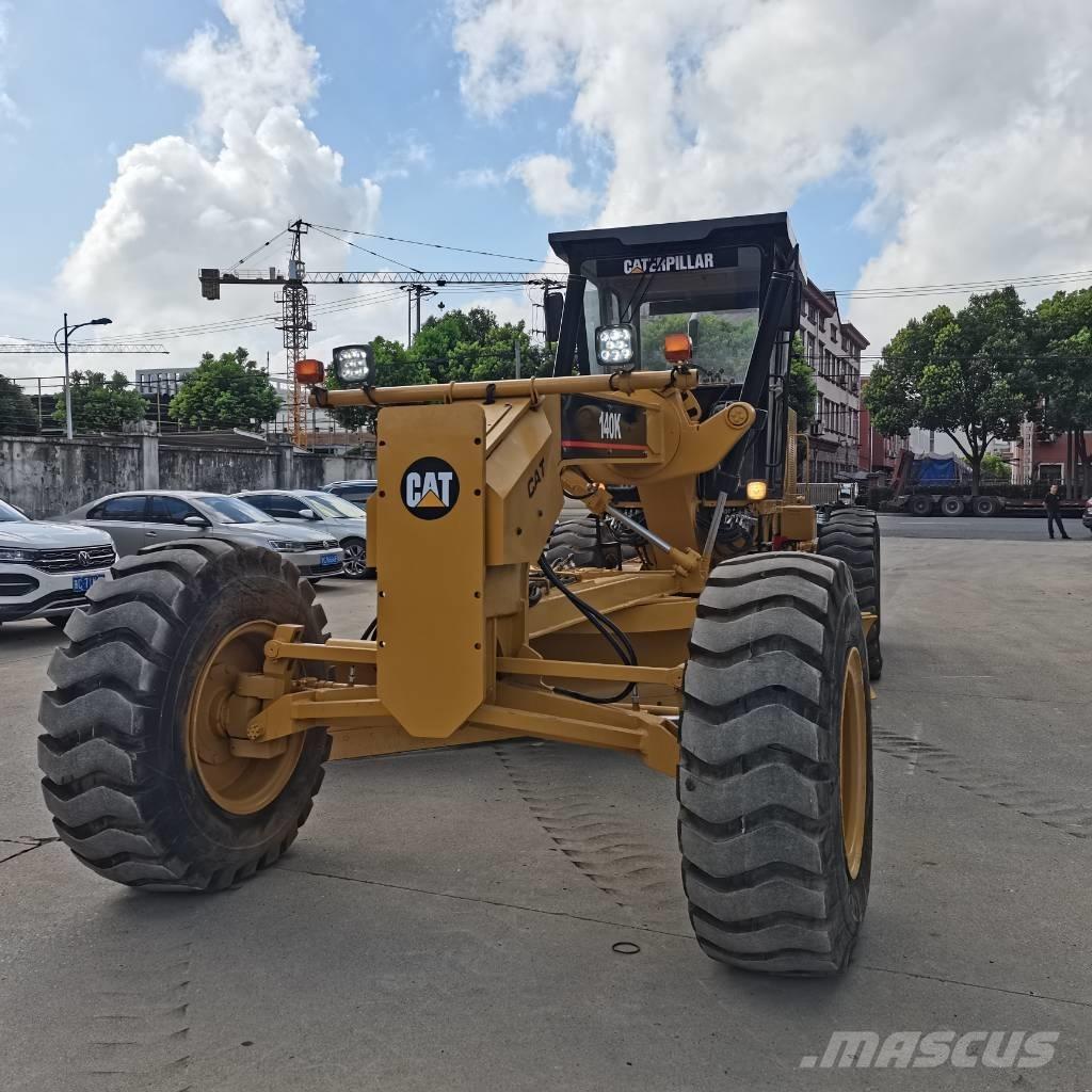 CAT 140k Greyderler
