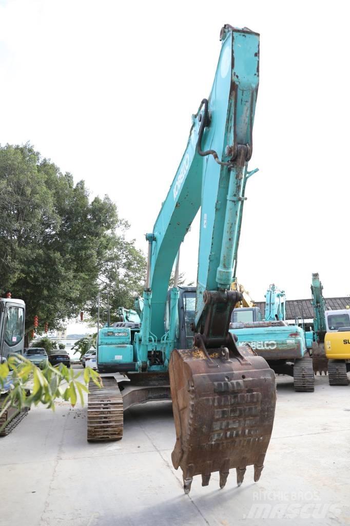Kobelco SK 210-8 Paletli ekskavatörler