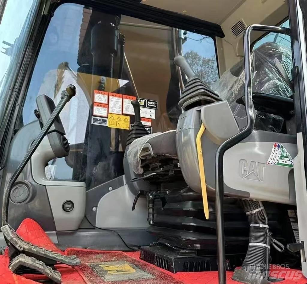 CAT 320 D Paletli ekskavatörler