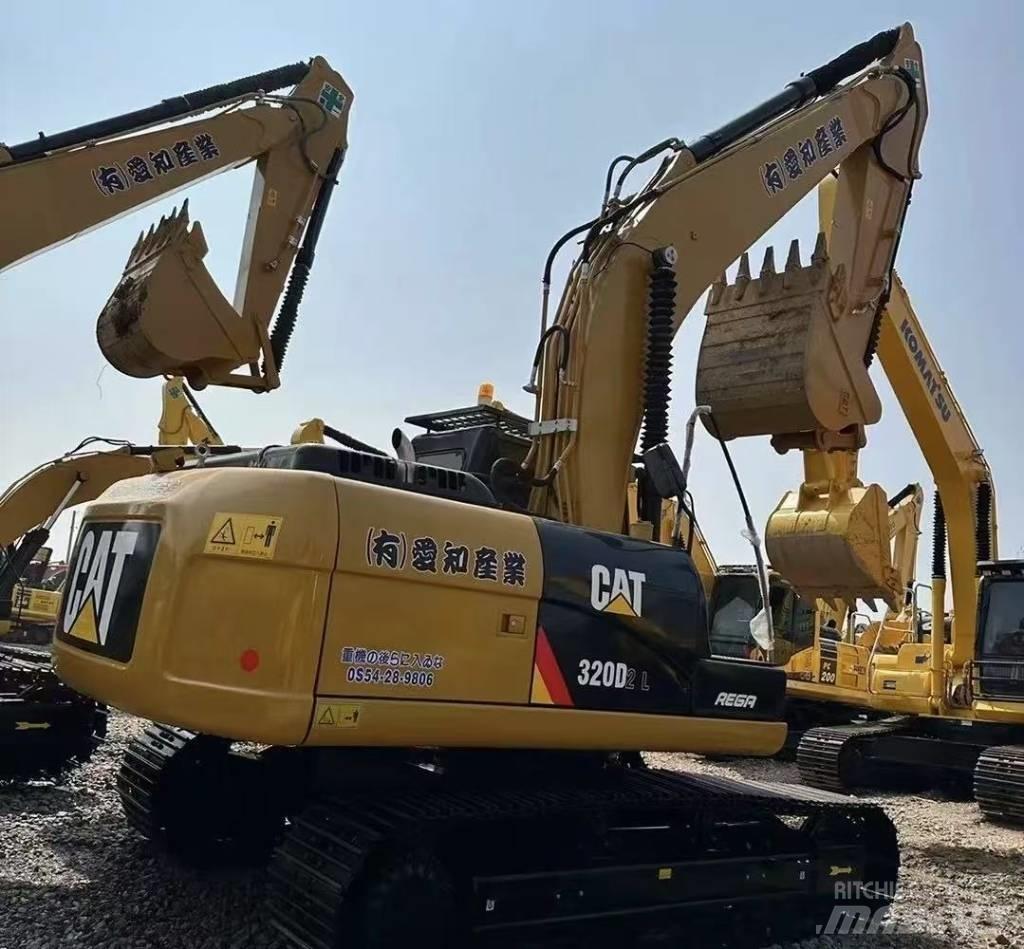 CAT 320 D Paletli ekskavatörler