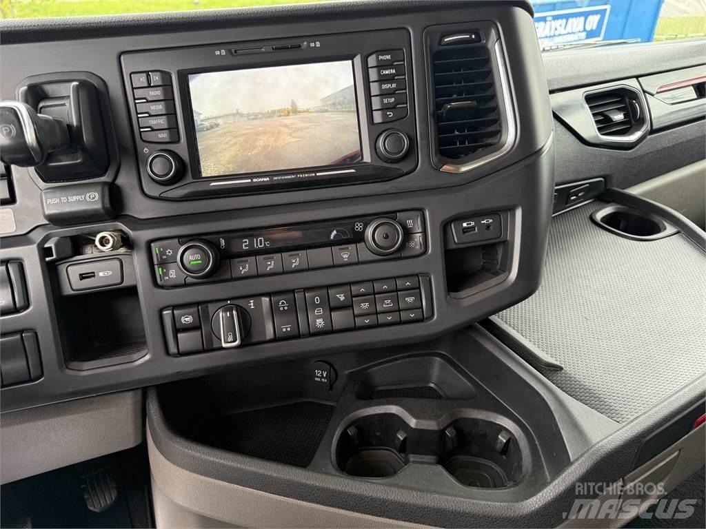 Scania R650 6X2 Vinçli kamyonlar