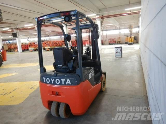 Toyota 8FBEK16T Elektrikli forkliftler