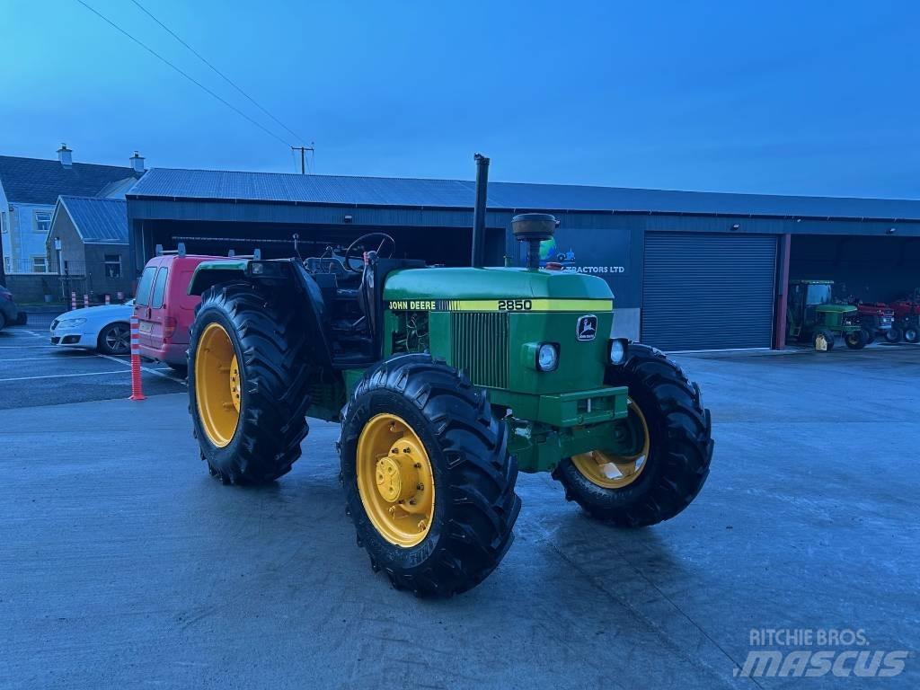 John Deere 2850 Traktörler