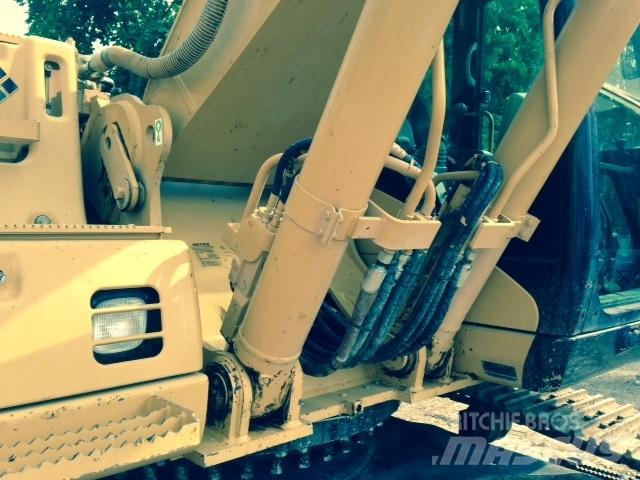 CAT 325CL Paletli ekskavatörler