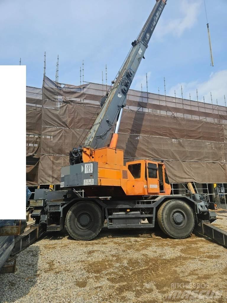 Komatsu LW 250 Arazi Tipi Vinçler (RT)