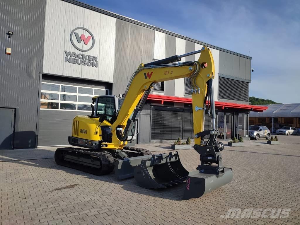 Wacker Neuson EZ 80 Paletli ekskavatörler