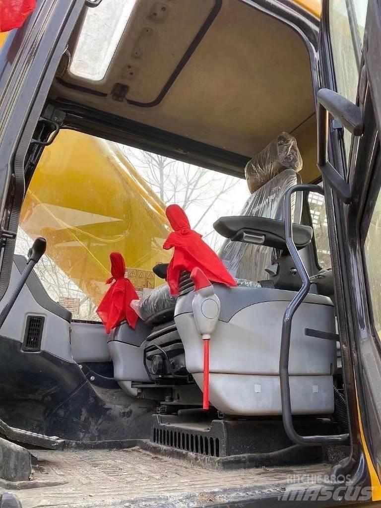 Komatsu PC 360 Paletli ekskavatörler