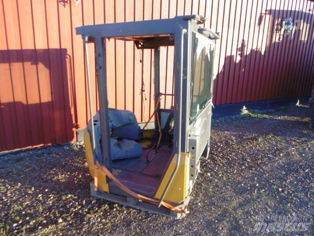  Hytt Volvo L60F Kabin