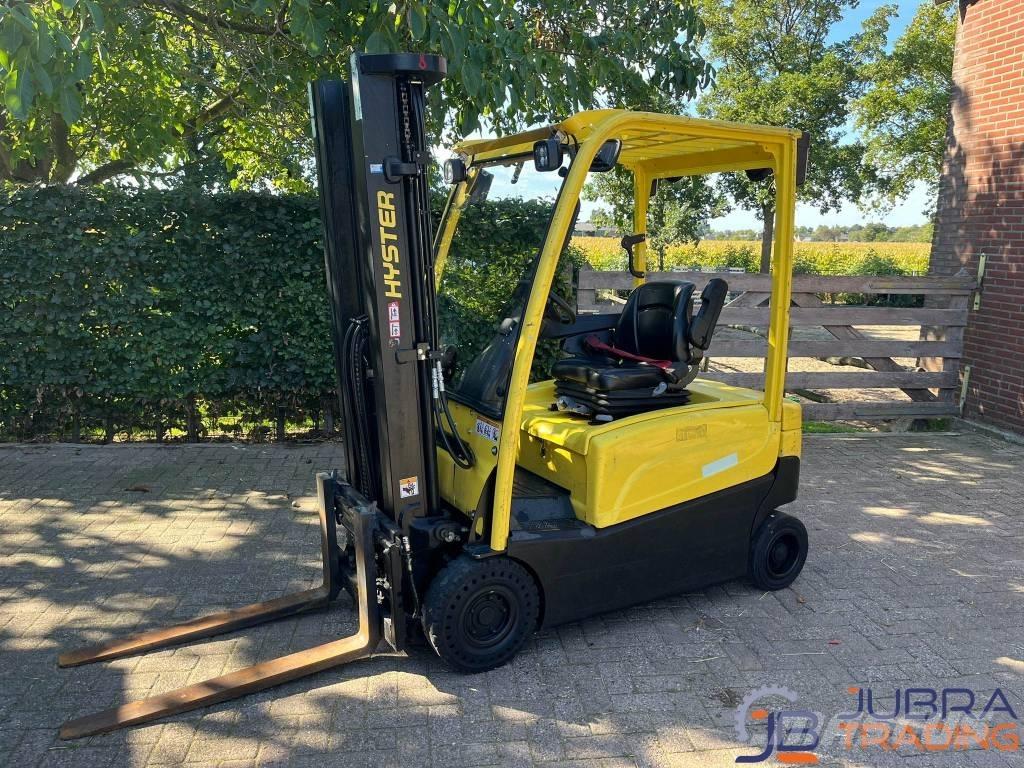 Hyster J1.6XN Elektrikli forkliftler