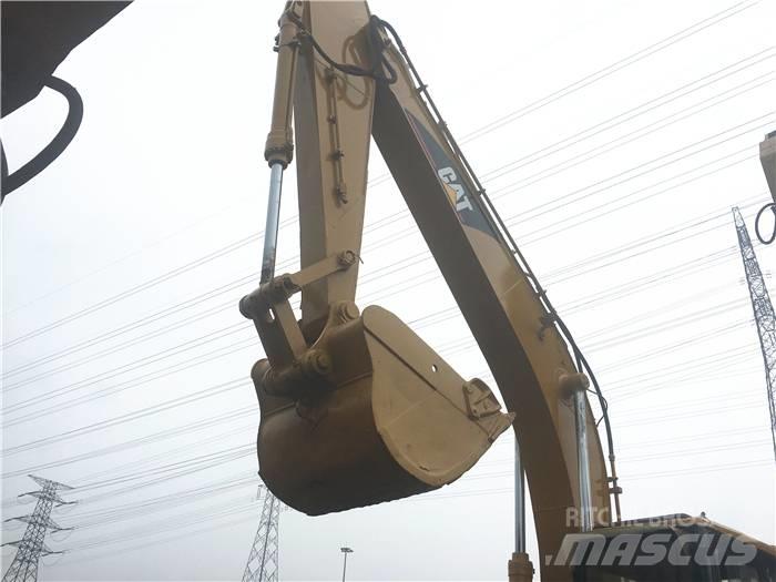 CAT 320 B L Paletli ekskavatörler