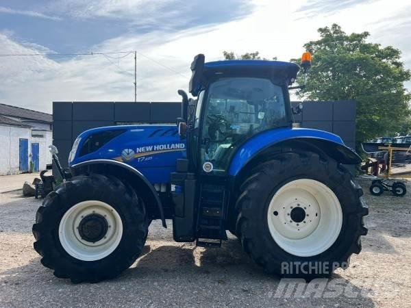 New Holland T7.225 Traktörler