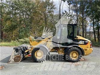 CAT 906M Tekerlekli yükleyiciler