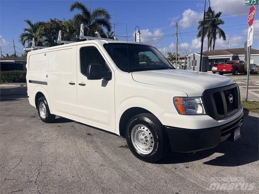 Nissan NV Diger