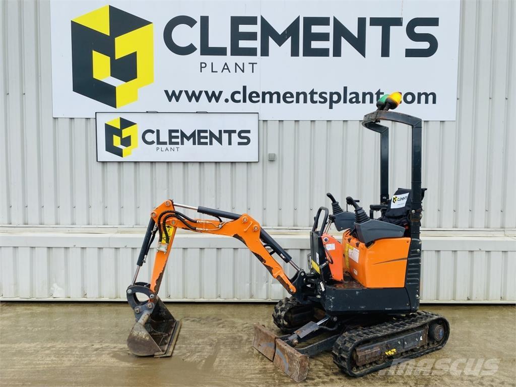 Doosan DX10Z Diger