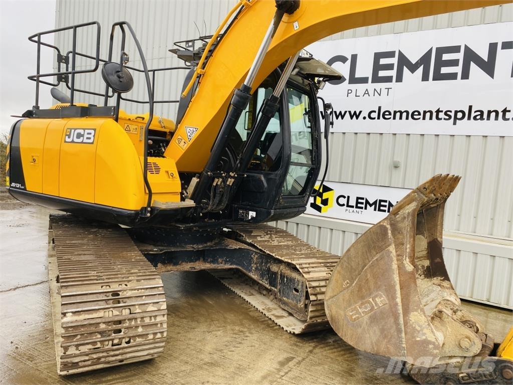 JCB JS131LC+ Paletli ekskavatörler