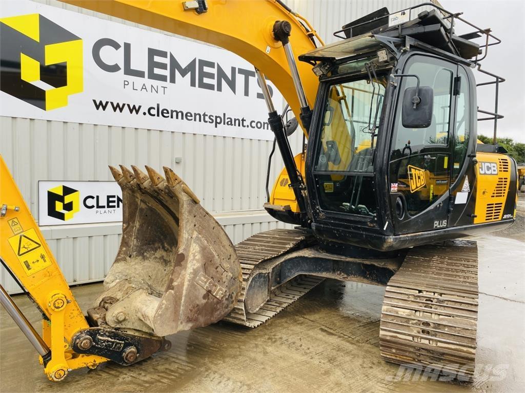 JCB JS131LC+ Paletli ekskavatörler