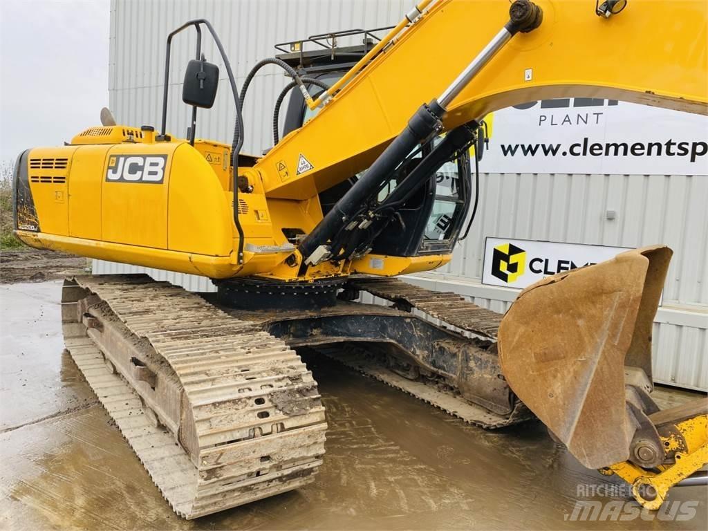 JCB JS220LC Paletli ekskavatörler