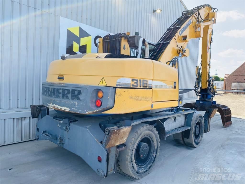 Liebherr 316 Paletli ekskavatörler