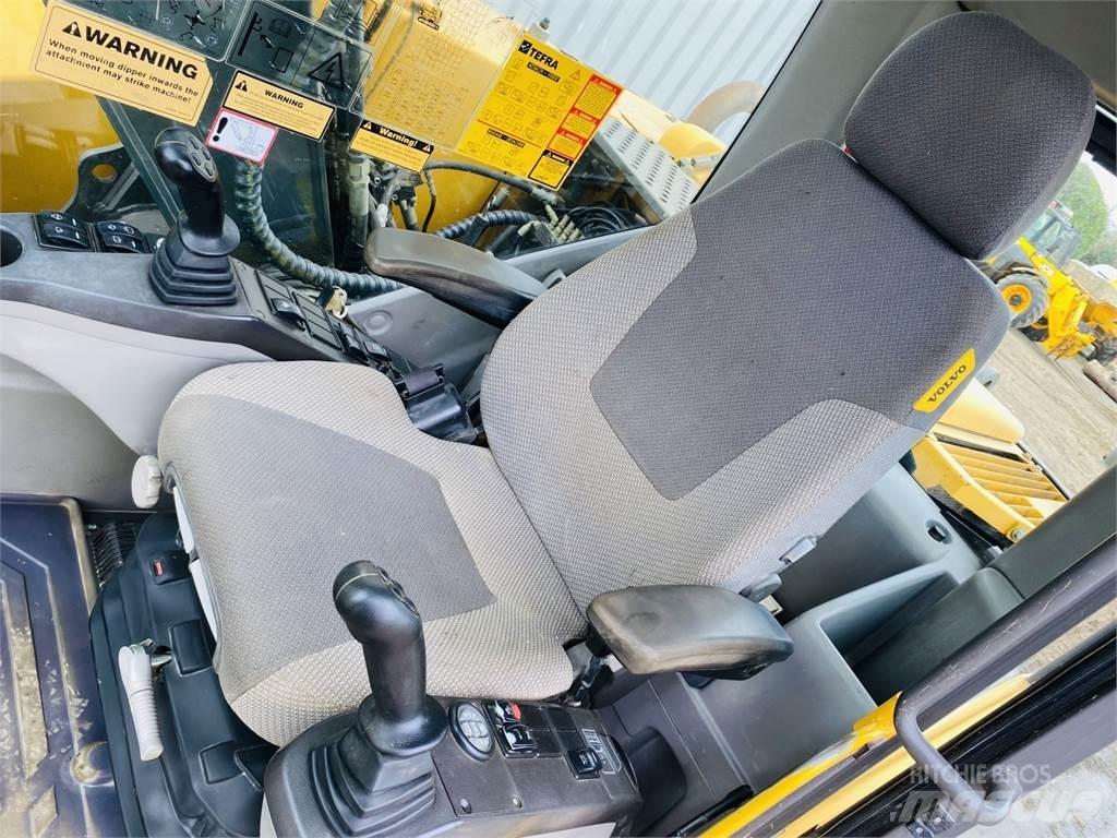 Volvo EC140CL Paletli ekskavatörler